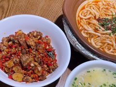 -八碗湘长沙市井菜(坡子街店)