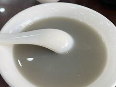 -护国寺小吃店(红莲南路店)
