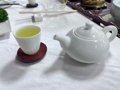 -鹿鸣酒家(越秀店)