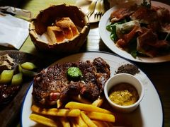 -羽深肉铺 Steak & Wine