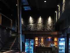 -山之屋炭火烧肉·生啤畅饮(大朗万科中央公园店)