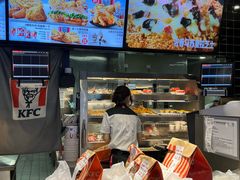 -肯德基(凯德国贸店)