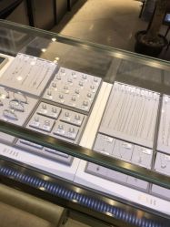 -明牌珠宝(新百店)