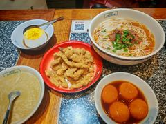 -湘下佬·老长沙吃货铺(酃湖万达店)