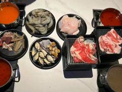 -爱伲牛肉火锅自助(景洪店)