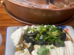 -燚焱炎火铜锅涮·烧烤