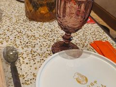 -小董哥烤串·爆汁大油边(故宫店)