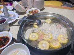 -煲大王猪肚鸡·椰子鸡火锅(红谷滩万达店)