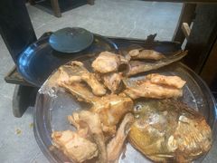 -肖肖酸萝卜鱼火锅(总店)