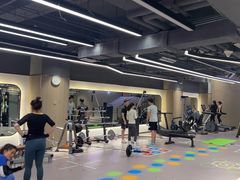 -英派斯健身旗舰店(海信国际中心馆)
