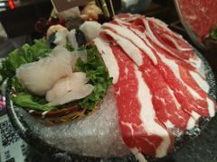 -湊湊火锅·茶憩(新中关购物中心店)
