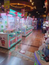 -卡通尼乐园(宝山龙湖天街店)