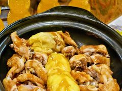 -东川炭炉鸡煲·榴莲瓦煲鸡(广州首店)