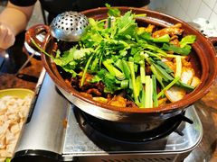 -胡须佬鸡煲四季火锅(海雅缤纷城店)