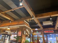 -巴卤社老火锅(财富店)