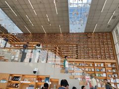 -朵云书院(滴水湖店)