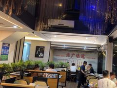 -东记炭炉·海鲜鸡煲(龙华店)
