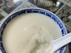 -周大娘牛乳(旧寨古村总店)