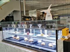 面包甜点陈列柜-十二小节BAR·COFFEE·ACE&CLUB·火车咖啡厅(751店)