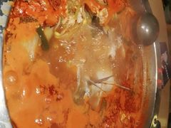 -野山舂·贵州现舂酸汤火锅(鸿通城店)