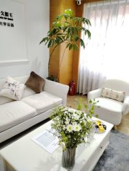 -HEYAN荷妍专业脱毛连锁机构