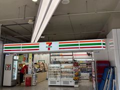 -东方体育中心(地铁站)