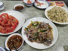 -四川小胡子海鲜(丁村万人海鲜广场店)