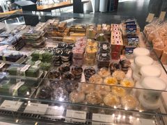 零售区-麦山伴茶(中骏世界城店)