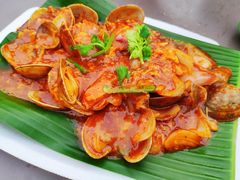 -东海岸人工湖美食村