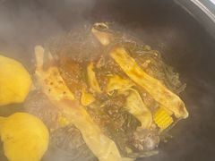 -人民公社铁锅炖·东北菜(卫国道店)