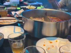 -唯爱KTV聚会餐厅(仙林东城汇店)