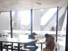 -麦当劳(国家体育场南路店)