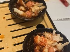 -肥肥虾庄·金牌油焖大虾(汉口城市广场店)