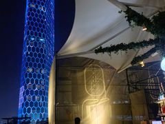 -The ROOF (通盈中心店)