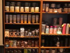 零售区-星巴克(重庆火车北站北广场II店)