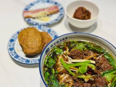 -镇南锅盖面馆(解放路店)