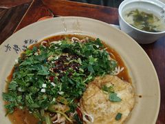 -方铲铲·成都板凳面(滨江银泰店)
