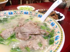 红烧牛肉粉丝汤-金杨拉面王小吃面馆·牛三宝面·红烧牛肉粉