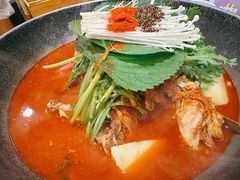 -喇喇排骨火锅·传统韩式脊骨汤(望京西园总店)