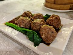 生灼时菜牛肉丸-广州建国酒店-盈丰阁粤菜-粤式茶点