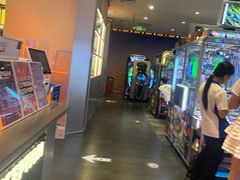 -反斗乐园π·电玩·高空拓展·蹦床(龙华天虹店)