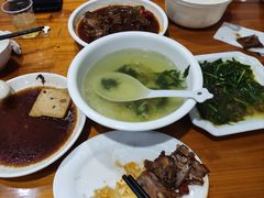 -山里人家土菜馆(茅山店)