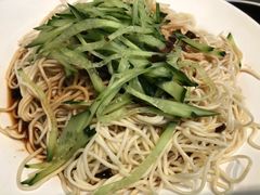 -霄汉牛三鲜湖北砂锅菜(万松园2店)