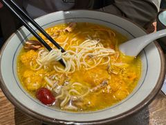 -蟹黄鱼·海派深夜面馆(巨鹿路店)