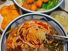 -鑫花溪牛肉米粉(景德路店)