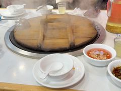 -鲁员外地锅鸡地锅鱼(古墩路店)
