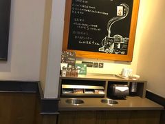 -星巴克(北京西站5号候车室)