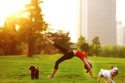 -亚太瑜伽普拉提学院