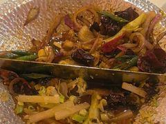 -小鱼小牛·鱼牛干锅·脆鱼火锅(世欧广场店)