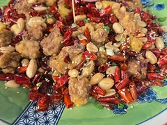 -渔语鱼新川菜Bistro(万象天地店)